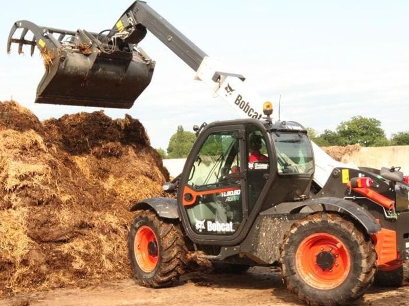 Bobcat TL30.60 TRITON Lima