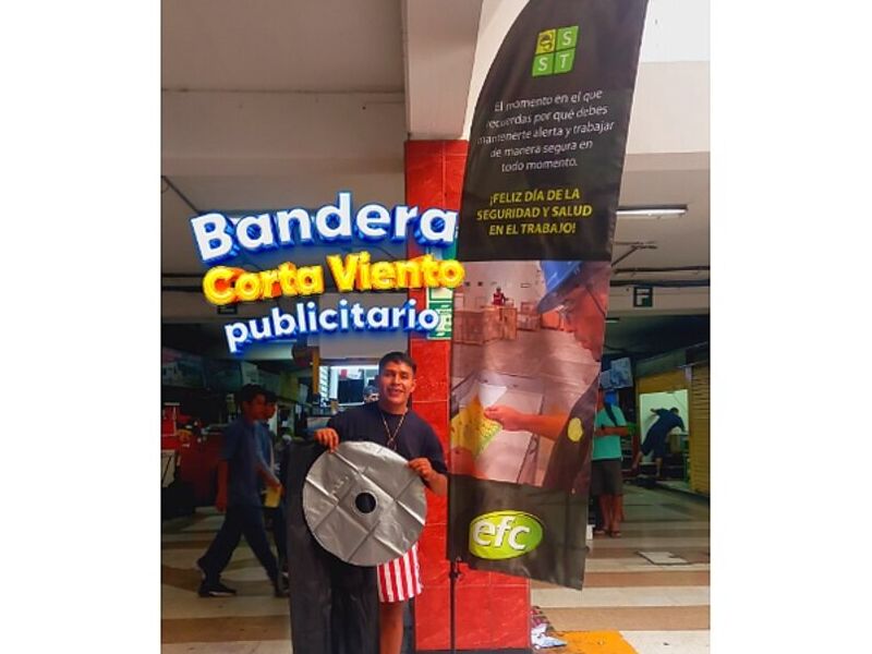 Bandera publicitaria Perú