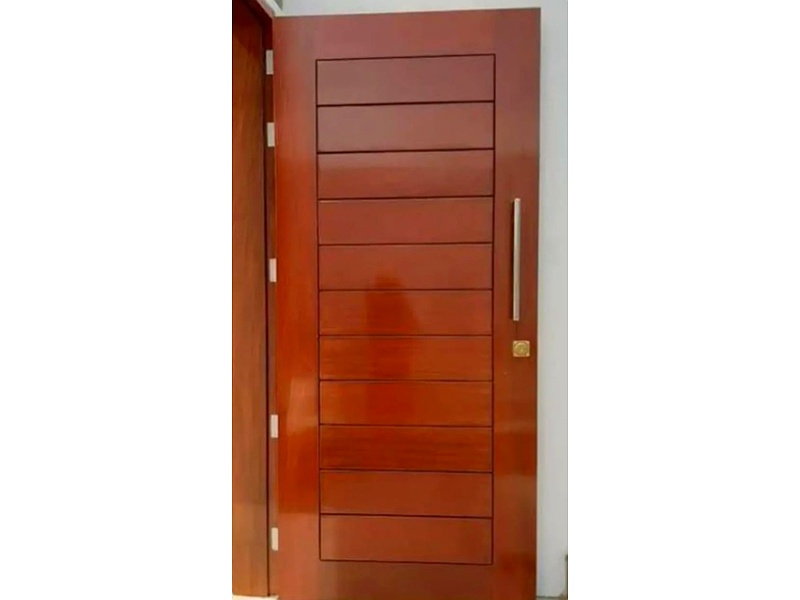 Puerta madera Perú