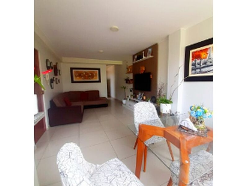 Inmobiliaria estilo clasico Peru