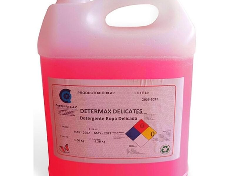 Detergente liquido ropa delicada Perú