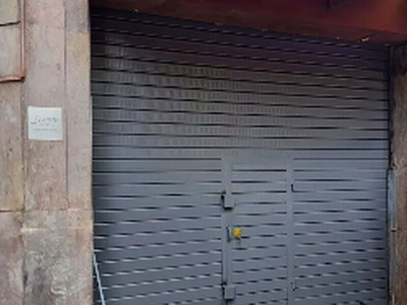 Fabricación de puertas enrollables