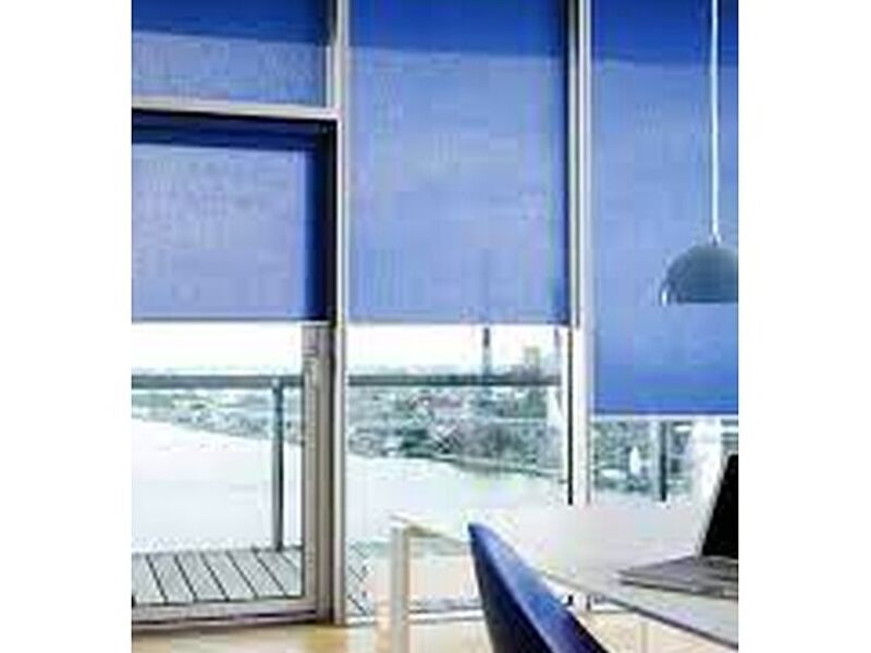 Cortina enrollable azul Lima 