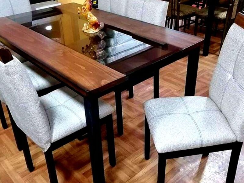 Mesa comedor sillas blancas Perú