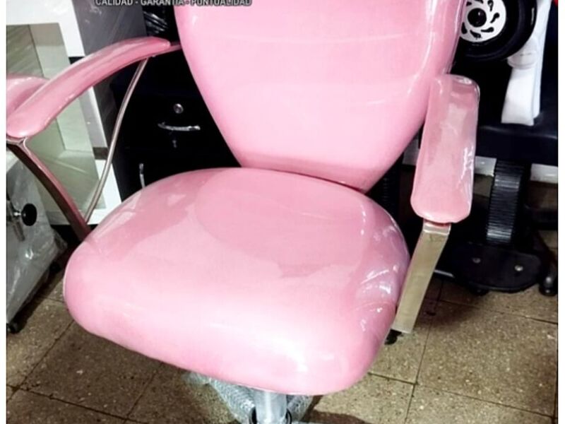 Silla rosa Perú