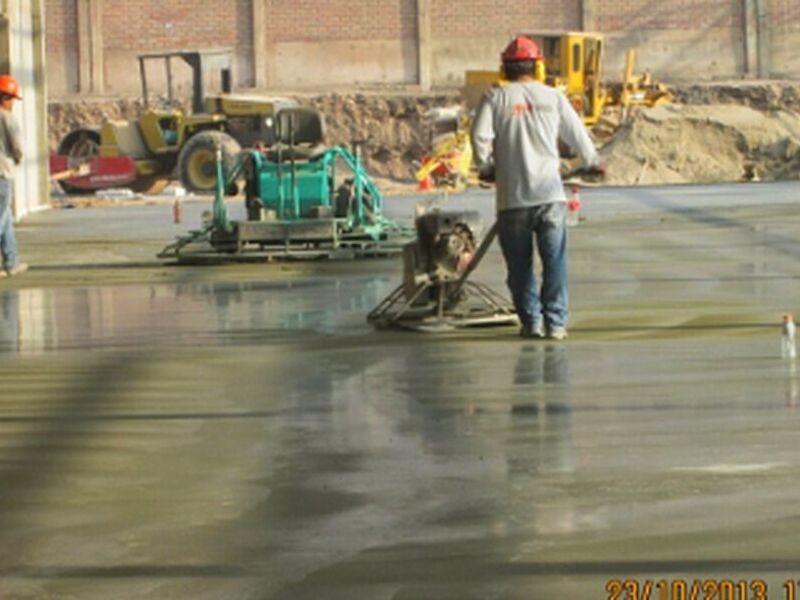 Instalación de piso de concreto Perú