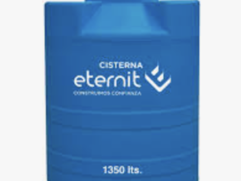 Cisterna elevada Perú