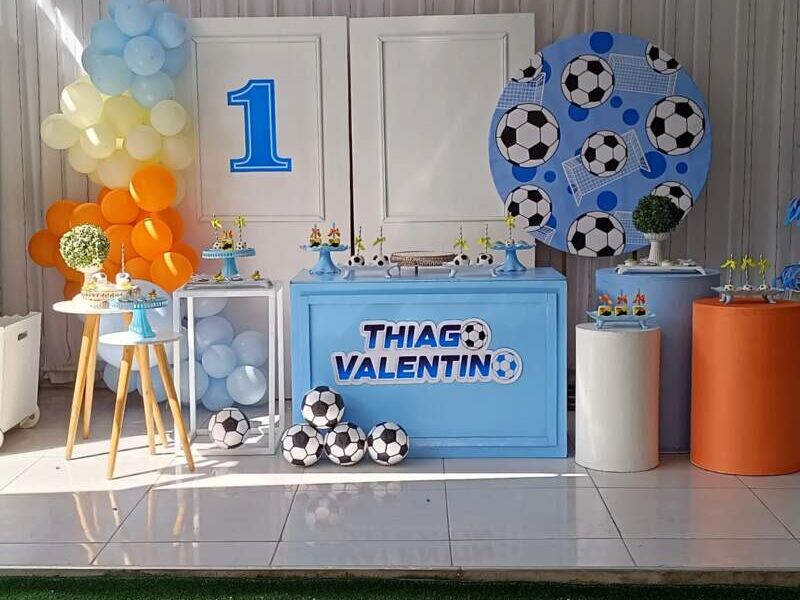 Decoración con temática de fútbol Perú