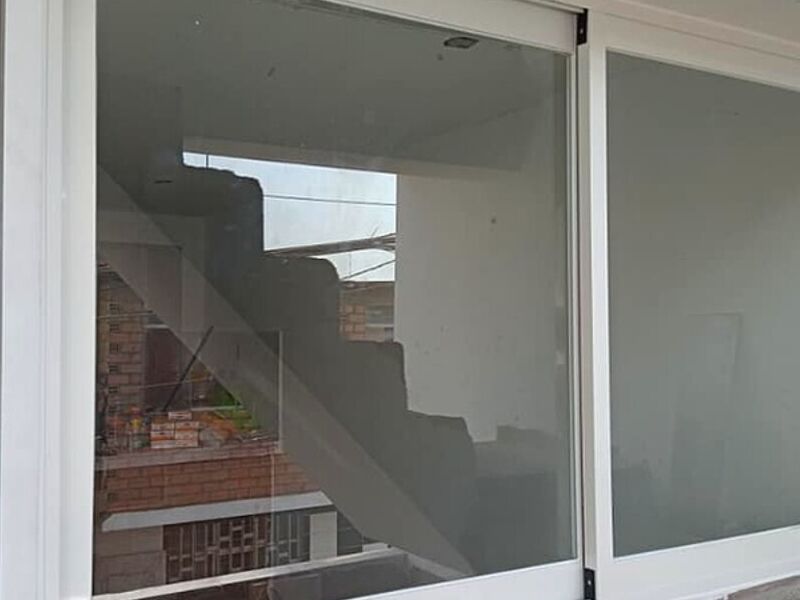 Ventana blanco Perú