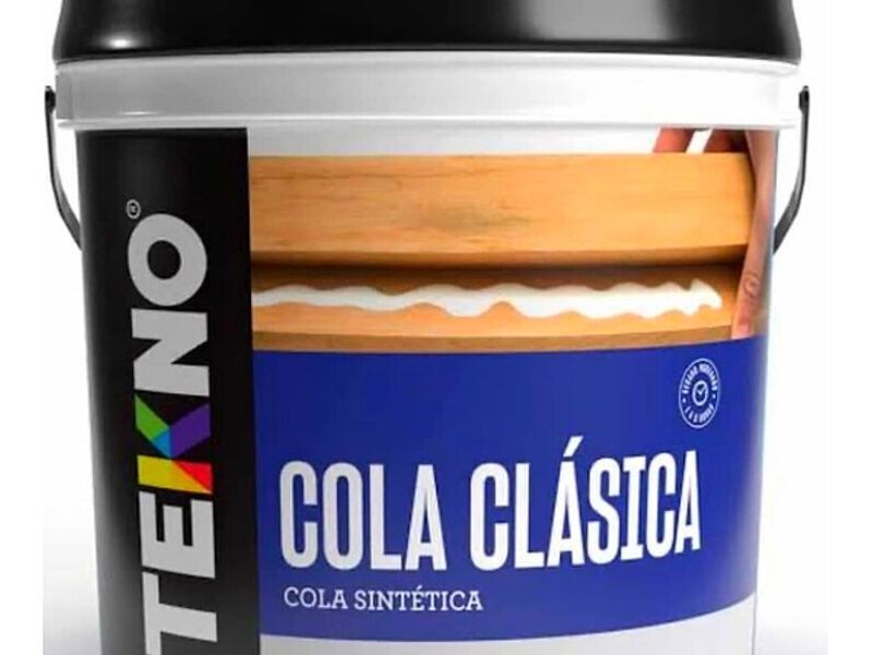 Cola Clásica Perú