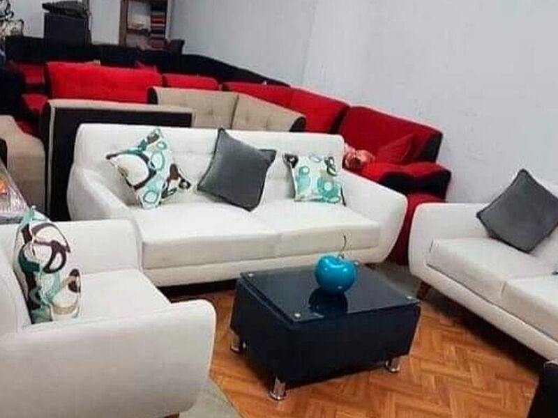 Sala color blanco Perú