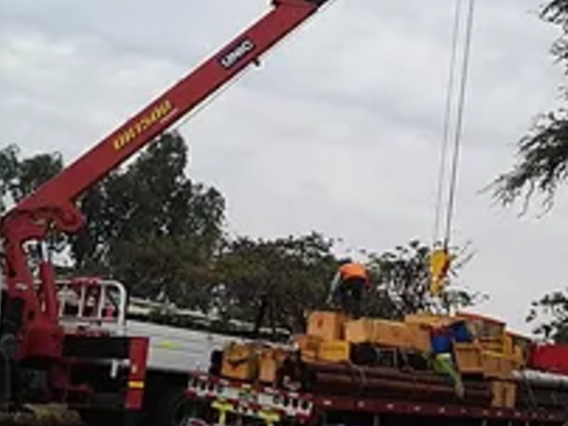 Grua bomb Peru 