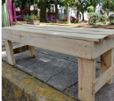  Mesa de madera en palet