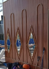Pared de Madera con Espejo