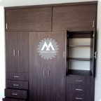 Armario básico de madera
