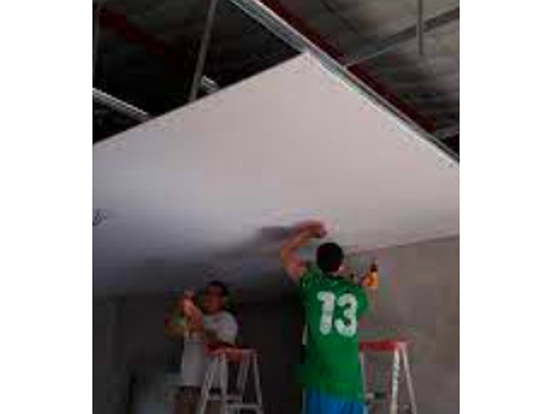Instalación cielo razo pvc Peru