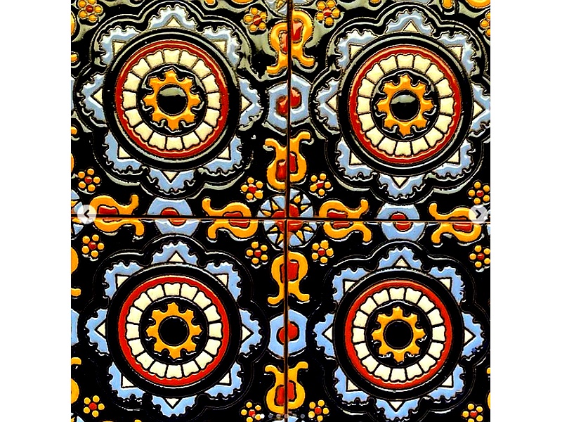 Azulejo flor artesanal Perú