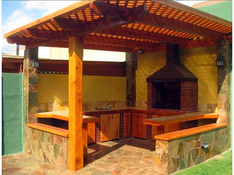 Fachada de madera para exterior Peru