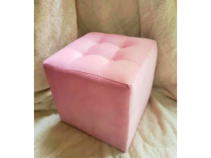 Puff color rosa claro Peru