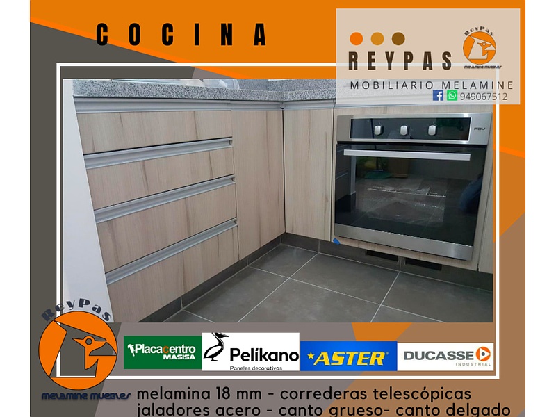 Muebles de cocina madera de tilo Peru