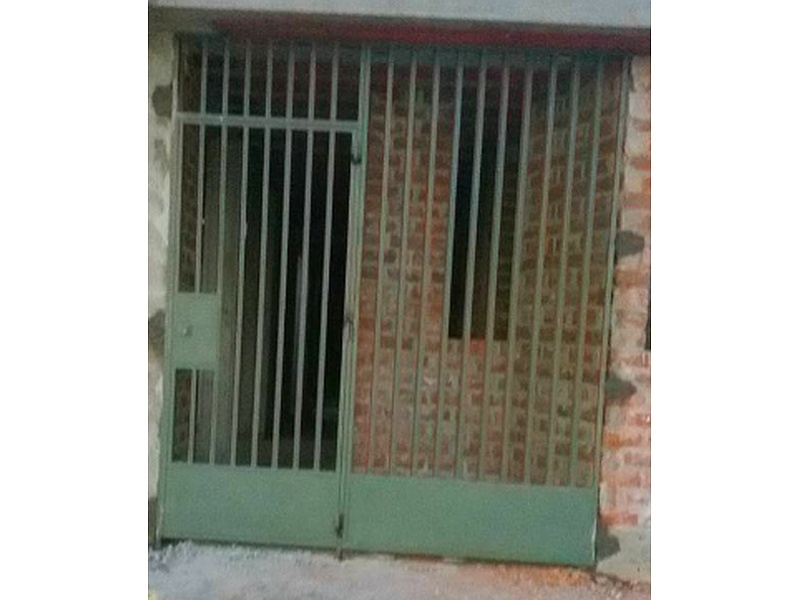 Puerta verde menta metalica Peru