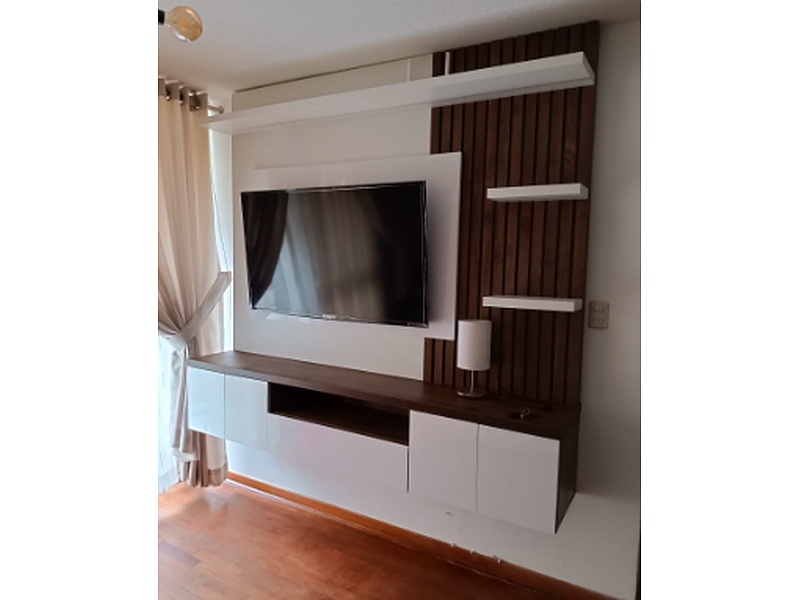 Mueble de tv cafe y blanco Peru