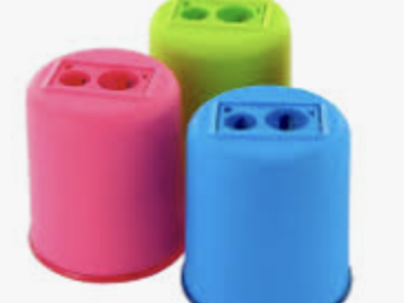 Material de Oficina de Plástico Perú