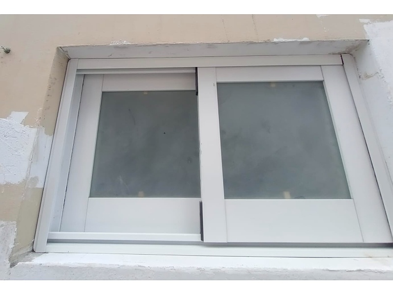 Ventanas De Aluminio Pequeña Perú
