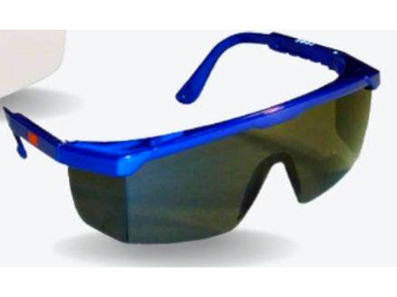 LENTES DE SEGURIDAD 3M LUNA OSCURA PERU