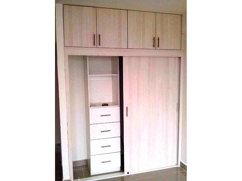 Closet en Melamina Nogal Perú