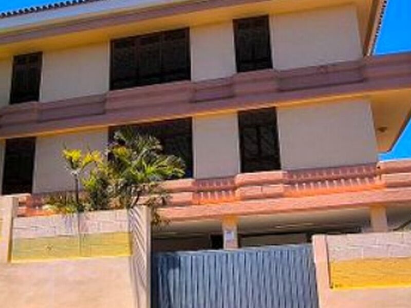VENTA CASA POCOLLAY PERÚ