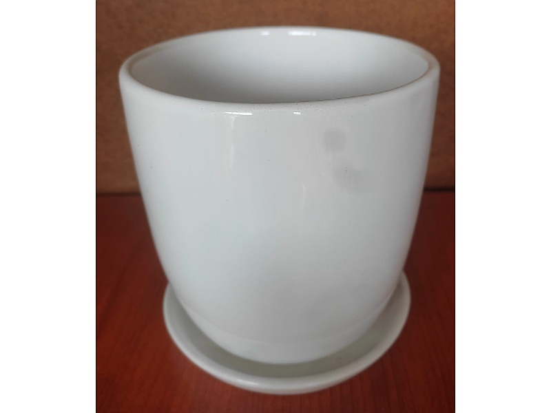 JARRON ANFORA PORCELANA BLANCA Perú