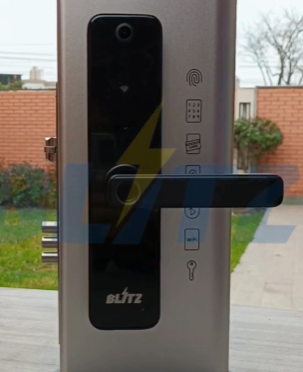CERRADURA INTELIGENTE BLITZ K15 Peru Blitz Latam 