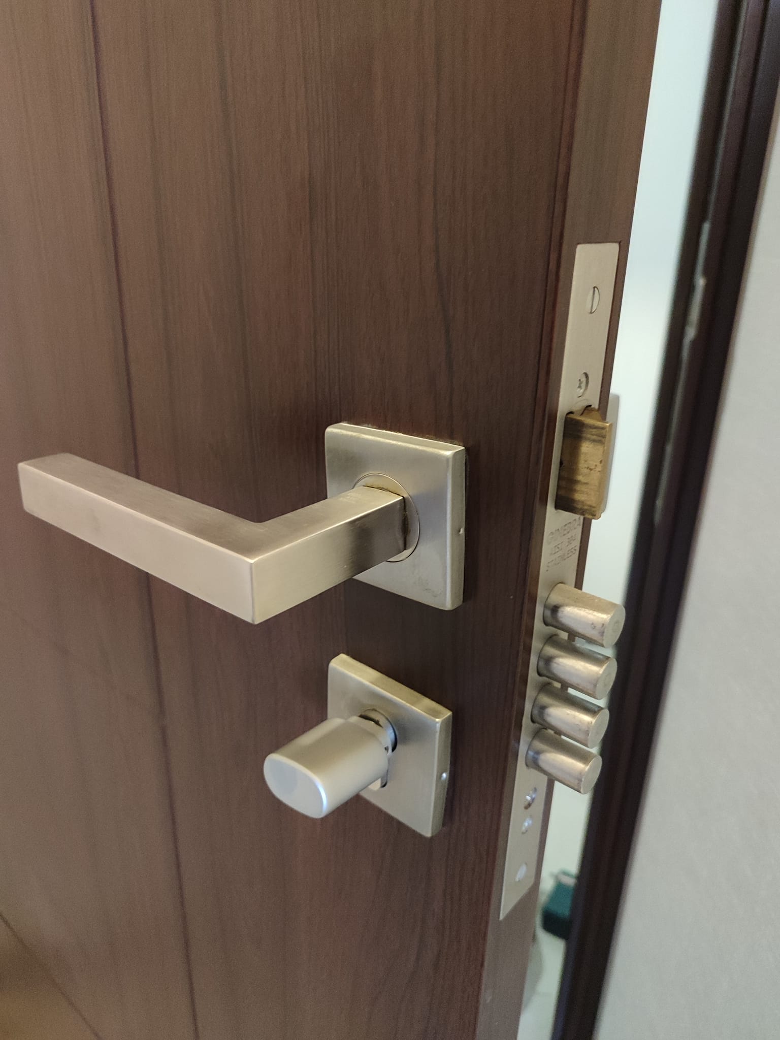 Cerradura Inteligente Plata Peru Seguridad Smart 