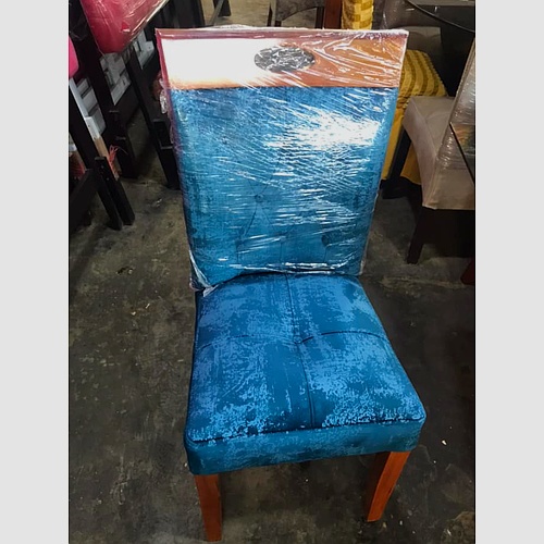 Silla tapizada Perú