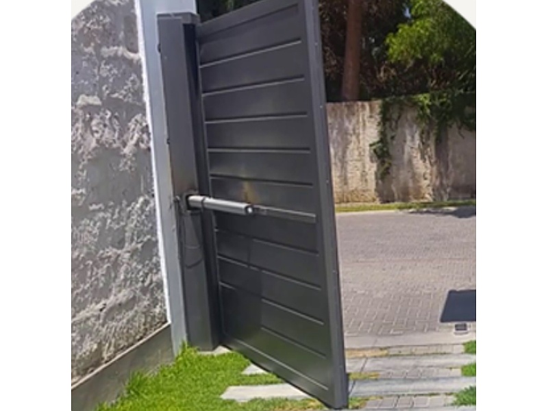 Puertas automáticas batientes Perú