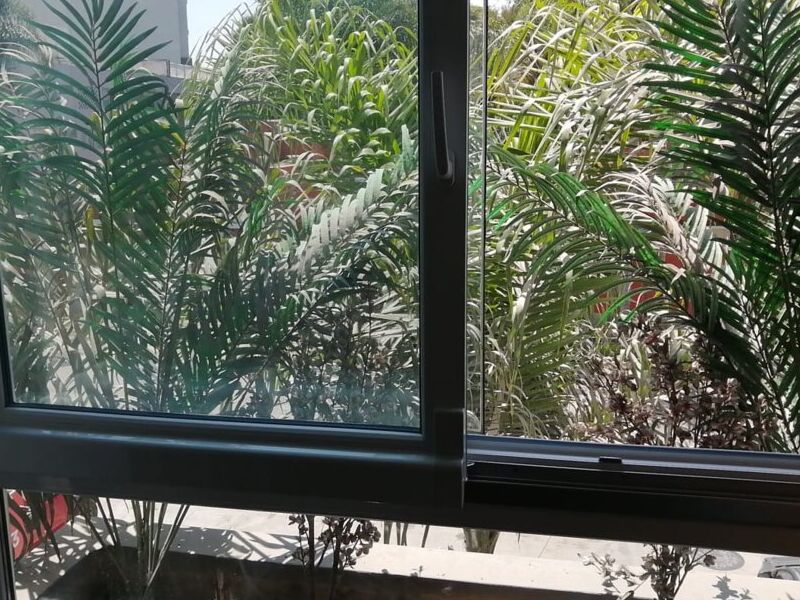 Ventana de PVC corrediza en Lima