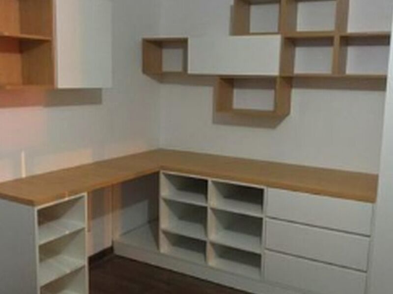 Escritorio de madera Perú