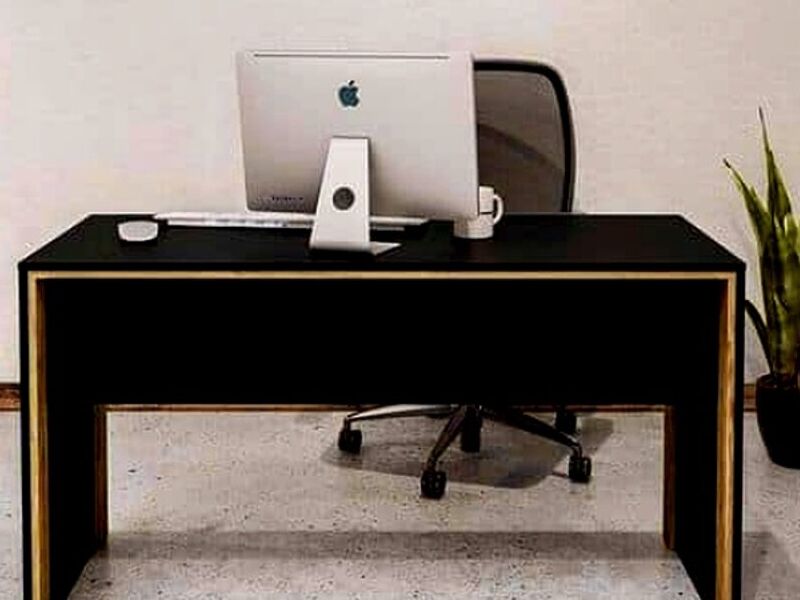Escritorio madera oscura Perú