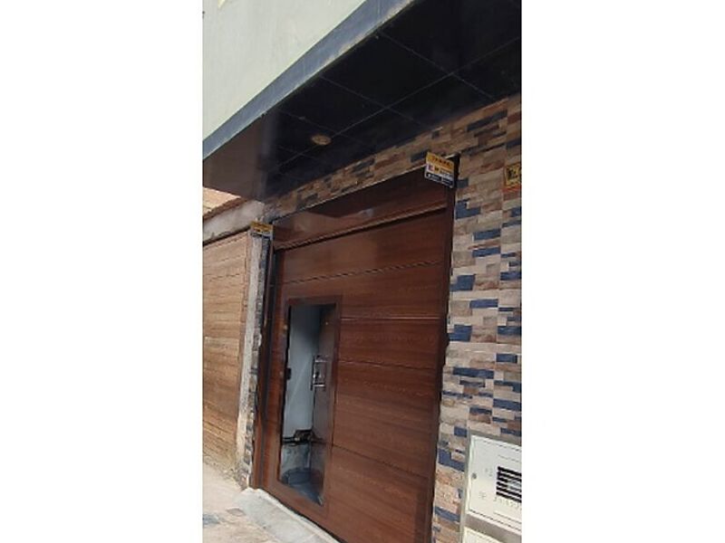 Puerta m5 Perú