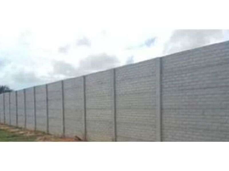 Levantamiento muro Perú