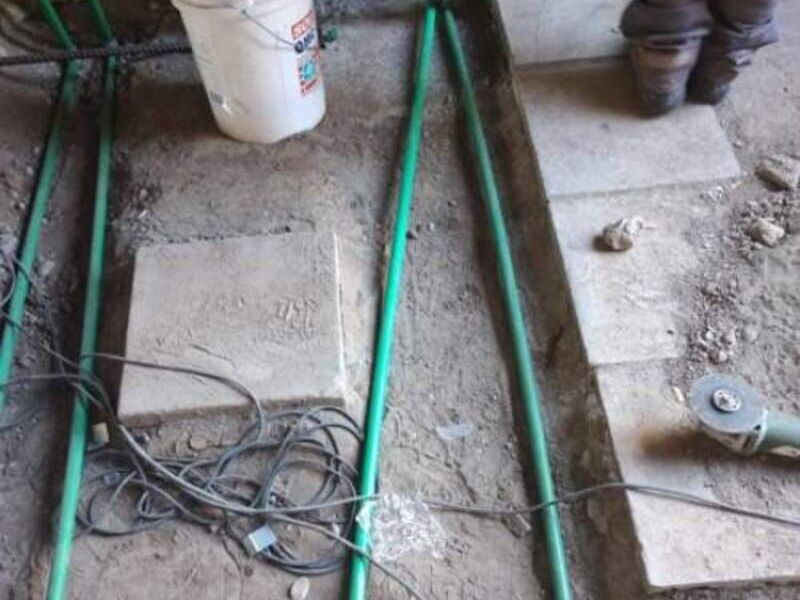 Instalación de red de agua Perú