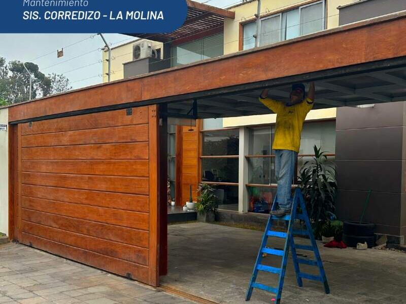 Puertas Garaje Puertas Fortaleza Perú