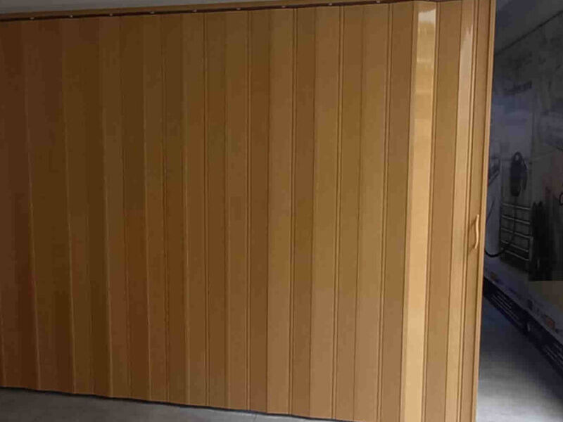 PUERTAS PLEGABLES EN PVC en LIMA