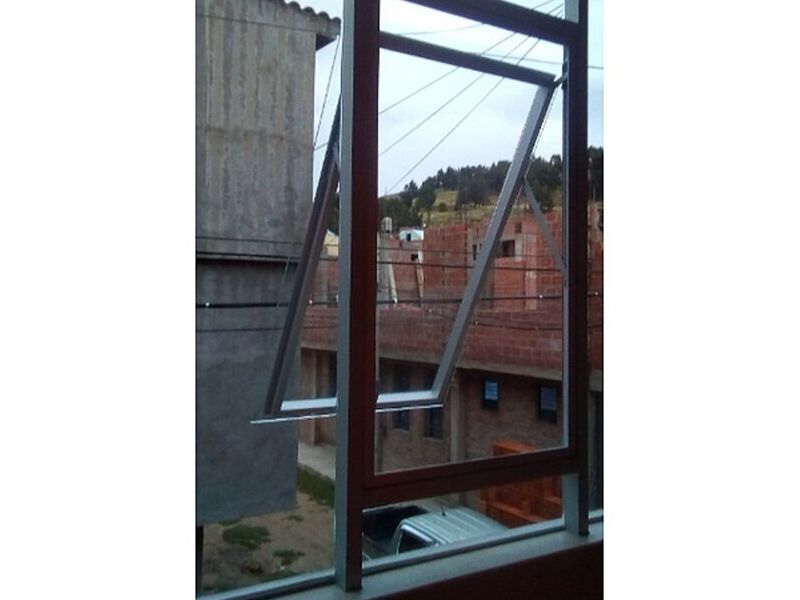 Ventana m4 Perú