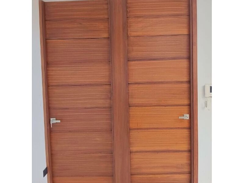 Puerta m2 Perú