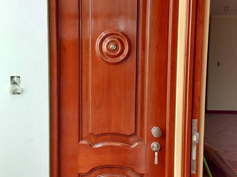 Puertas Madera RealPlus Perú