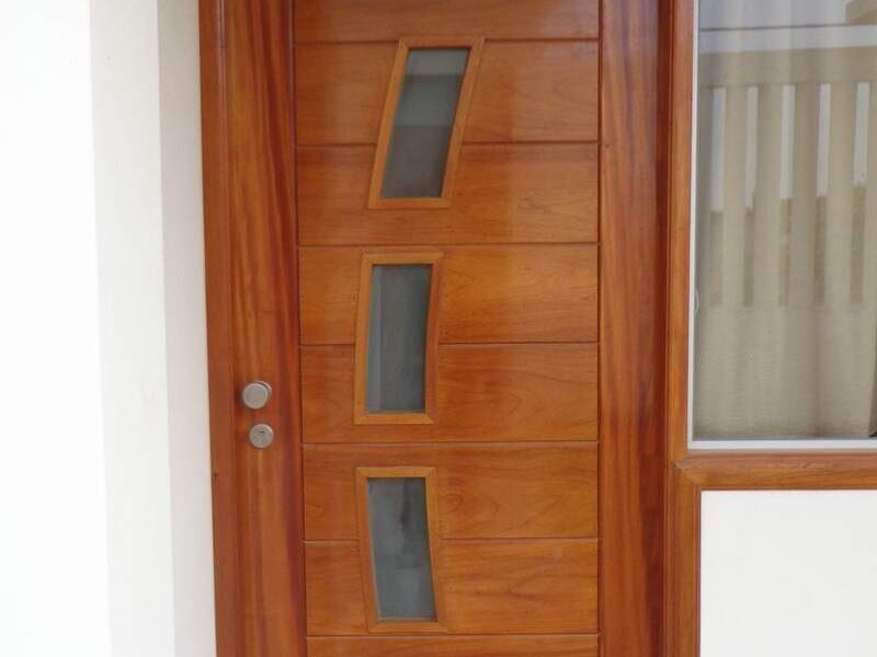 Puertas Madera RoyalGuard Perú