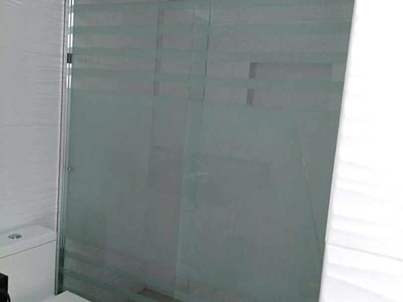 Cabina Baño RealElegance Perú