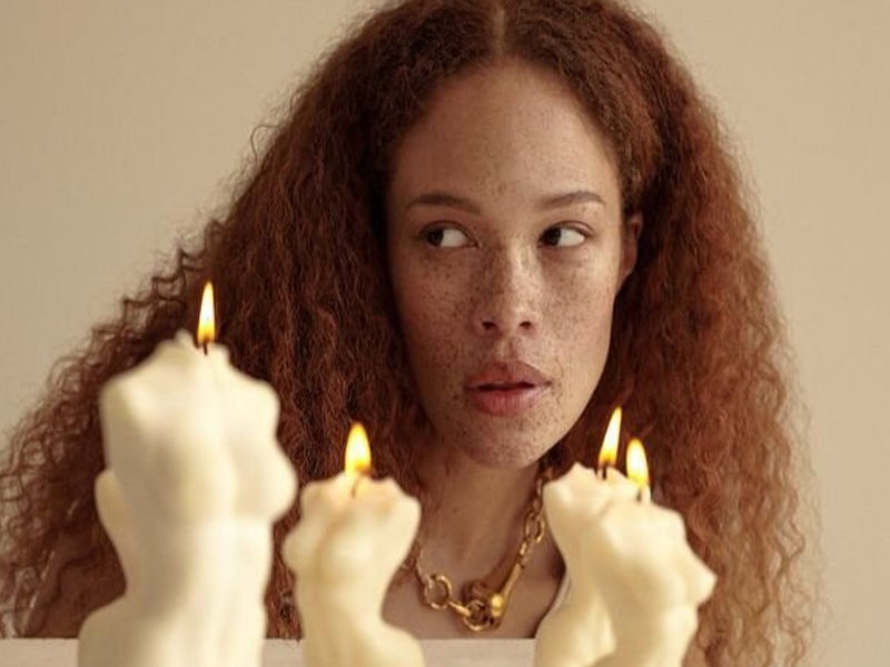 Velas con Forma de Mujer Perú